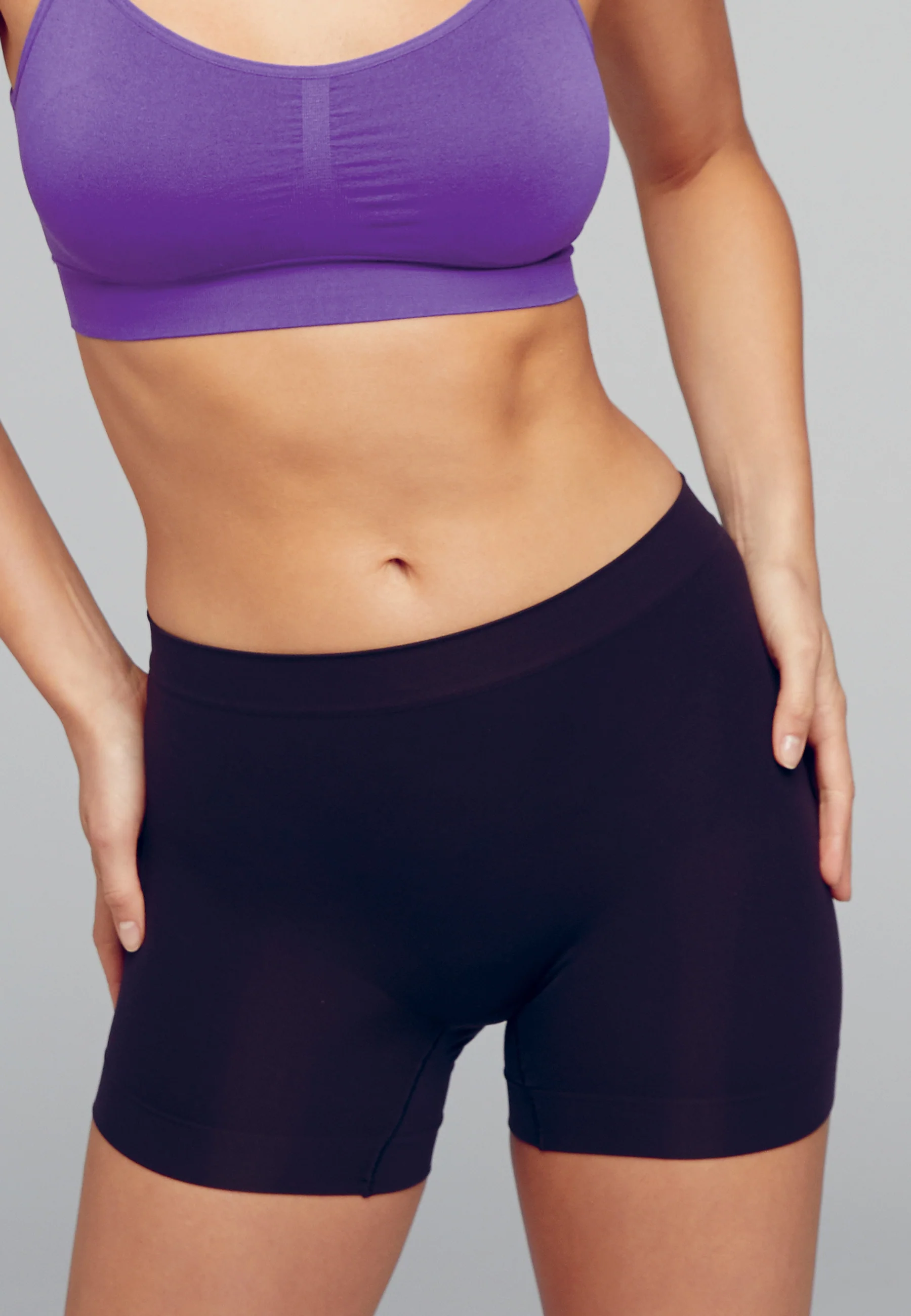 Jockey® Skimmies® Short Length Slipshort - Image 16
