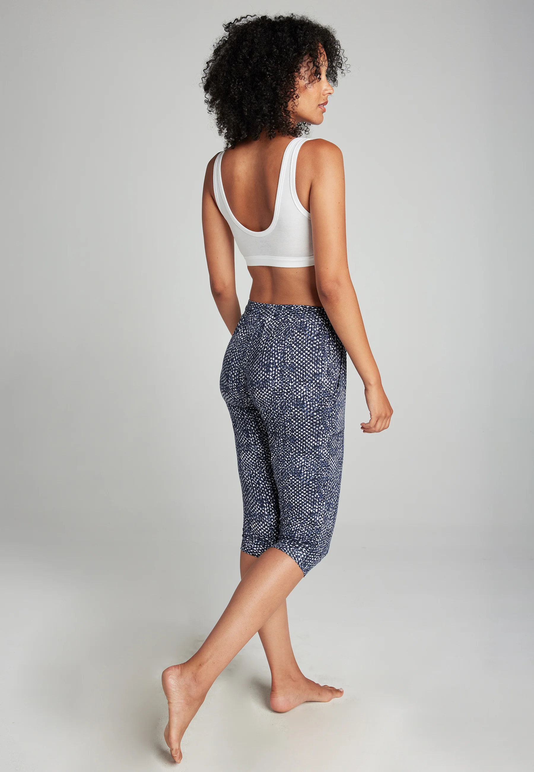 Jockey® Supersoft Lounge Capri - Image 10