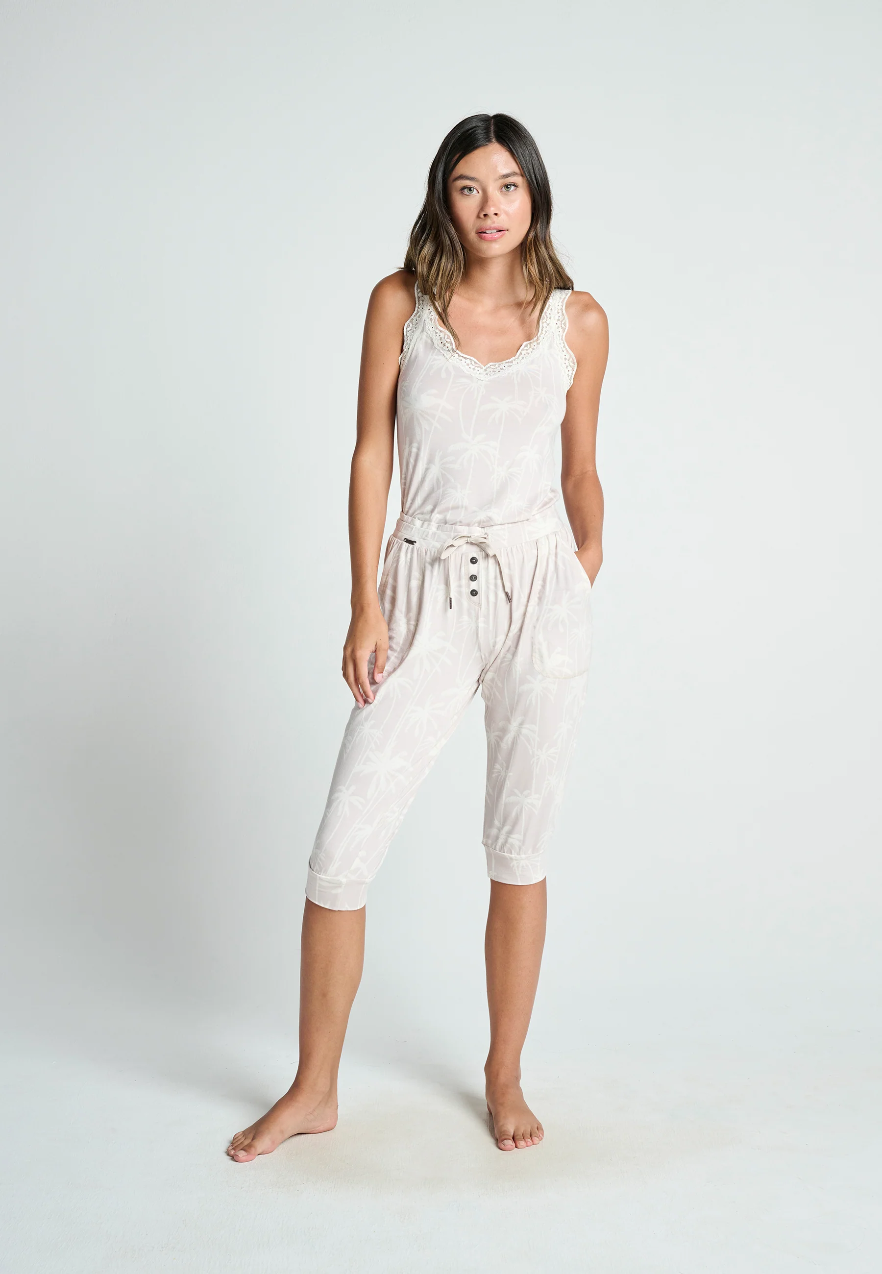 Jockey® Supersoft Lounge Capri - Image 5