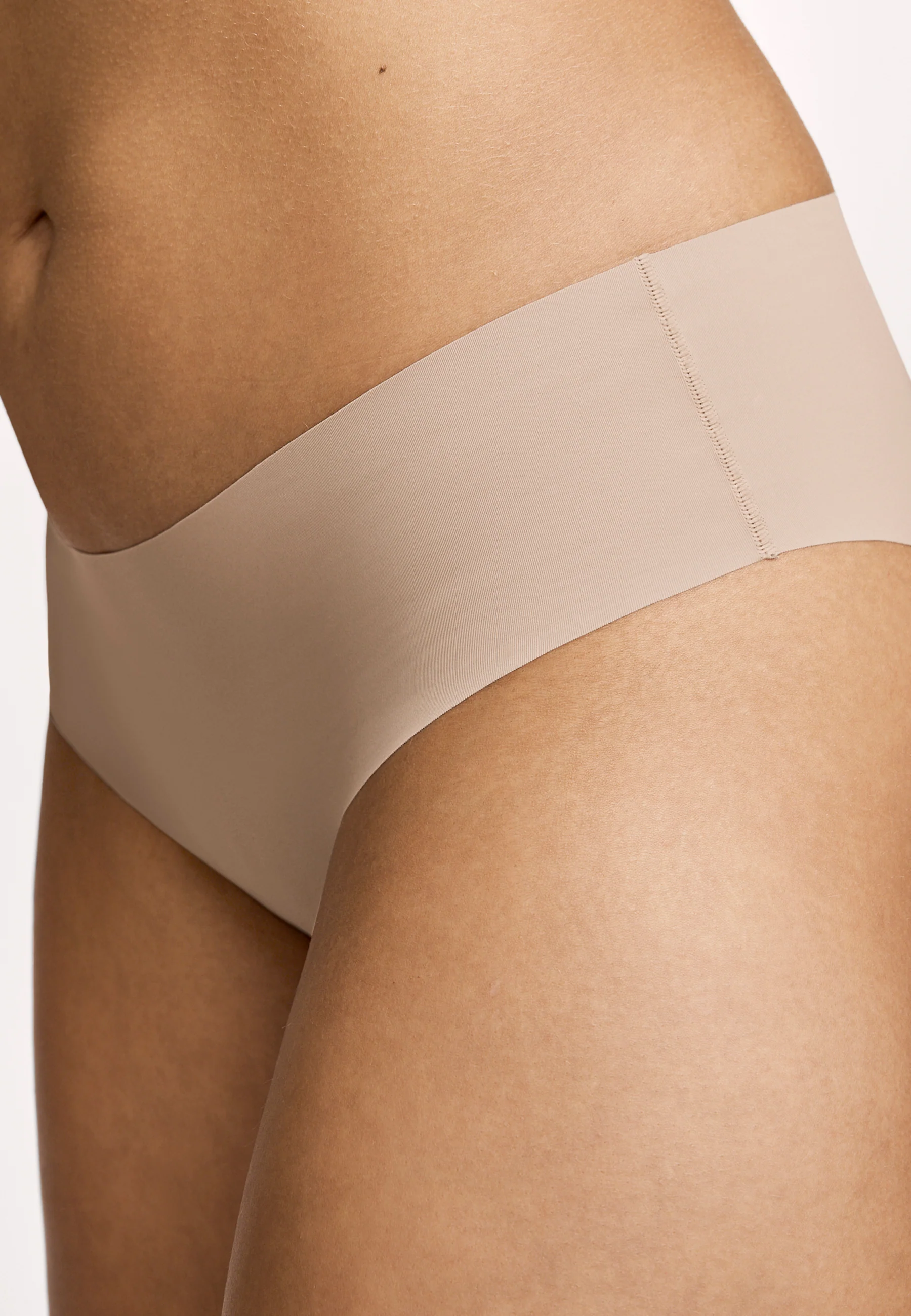 Jockey® Invisible Edge Cheeky - Image 4