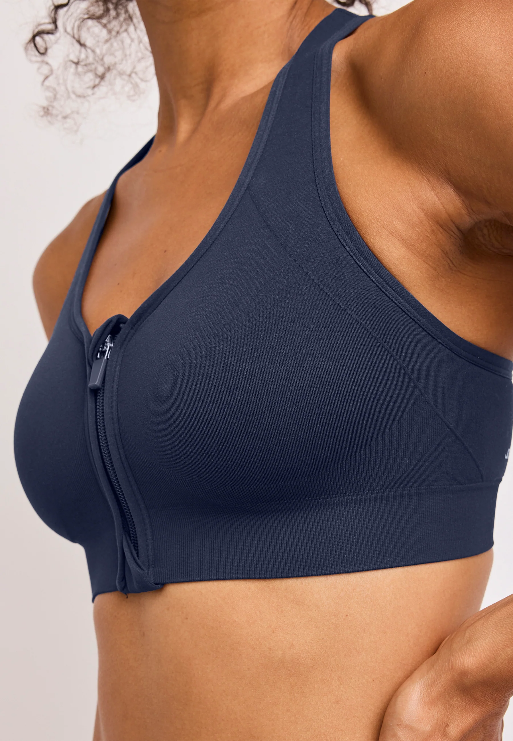 Jockey® Seamfree™ Mid Impact Zip Front Sports Bra - Image 9